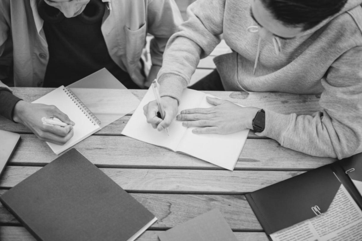 Удалённая работа команды Ivoxtran над образовательной платформой